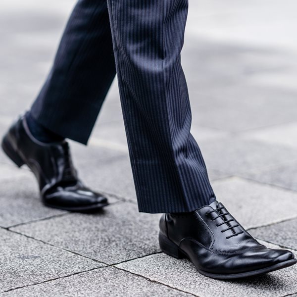 5+1 tips για να είσαι κομψός στο γραφείο