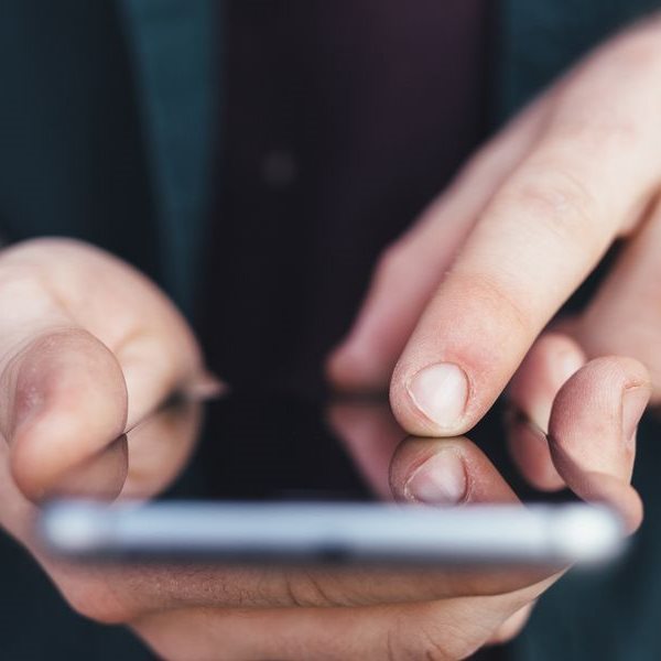 To τρικ για να μην εμφανίζεσαι ποτέ online στο WhatsApp