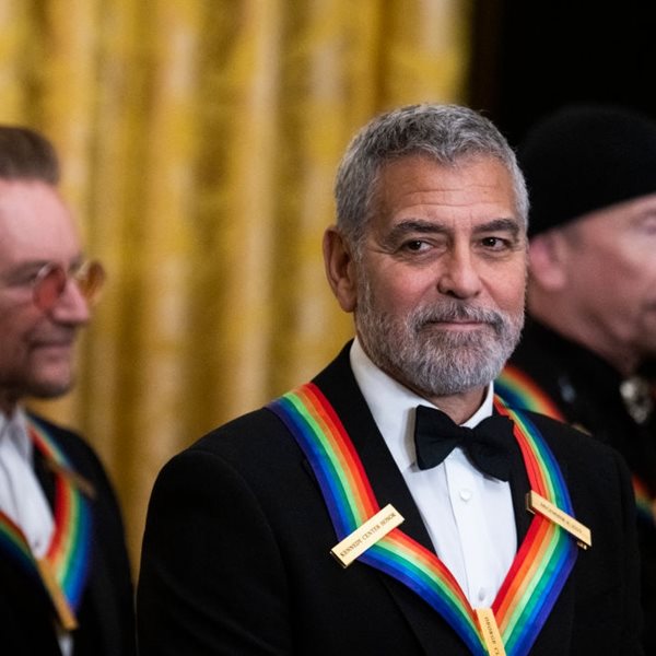 Γιατί ο George Clooney χρηματοδοτεί ένα μικρό χωριό της Γαλλίας