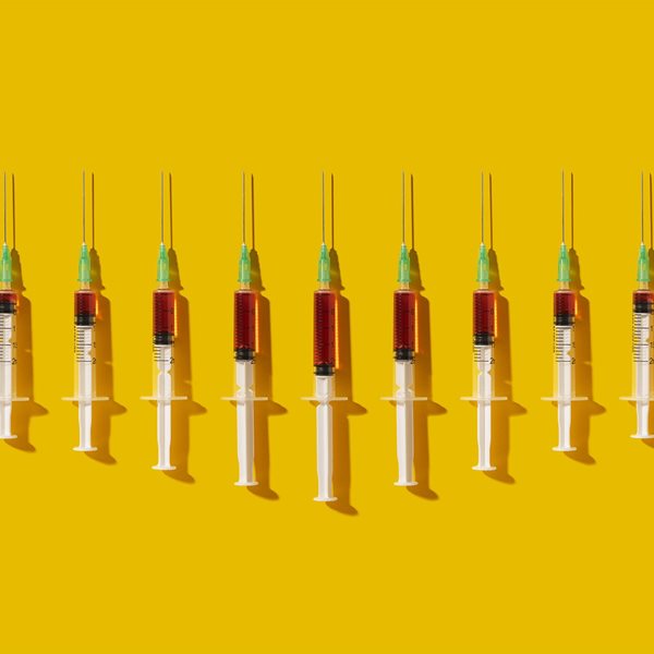 Στη Ρωσία προετοιμάζονται για μαζικό εμβολιασμό κατά του κορονοϊού