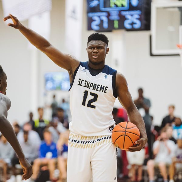 Συγνώμη, έχετε μισό λεπτό να σας μιλήσουμε για τον Zion Williamson;