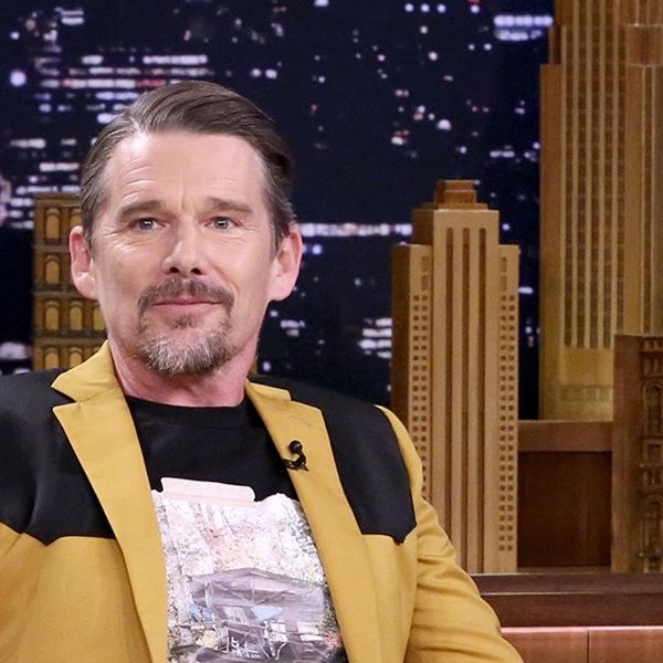 Ο Ethan Hawke δεν είναι ακόμα έτοιμος να ντυθεί σαν τον μπαμπά σου