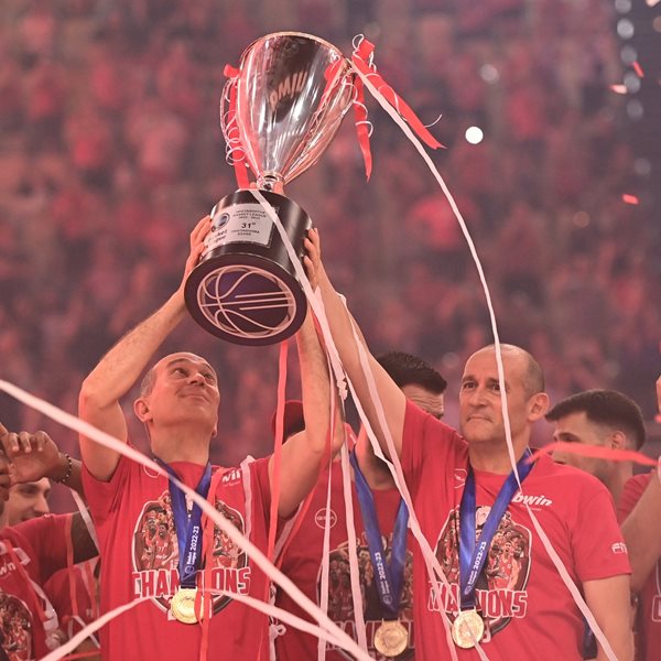 Ο Ολυμπιακός θα αποκτήσει το ΣΕΦ σύμφωνα με τον Π. Αγγελόπουλο