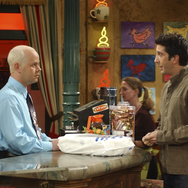 Πώς ο James Michael Tyler έγινε ο Gunther στα Φιλαράκια