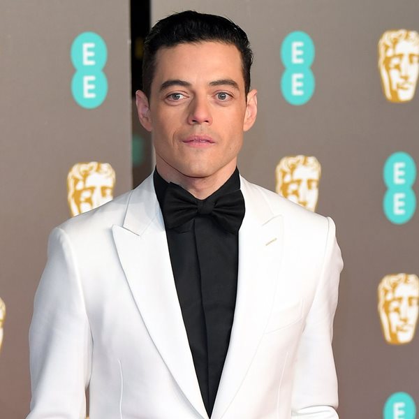 Τα κοστούμια του φετινού καλοκαιριού θα είναι σε slim fit γραμμή