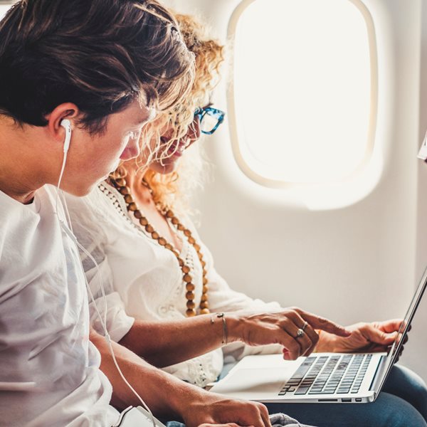 Στα σκαριά ειδική βίζα για digital nomads στην Ελλάδα