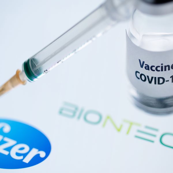 Πώς το Ισραήλ έγινε ο τέλειος δοκιμαστικός σωλήνας για το εμβόλιο κατά του κορονοϊού