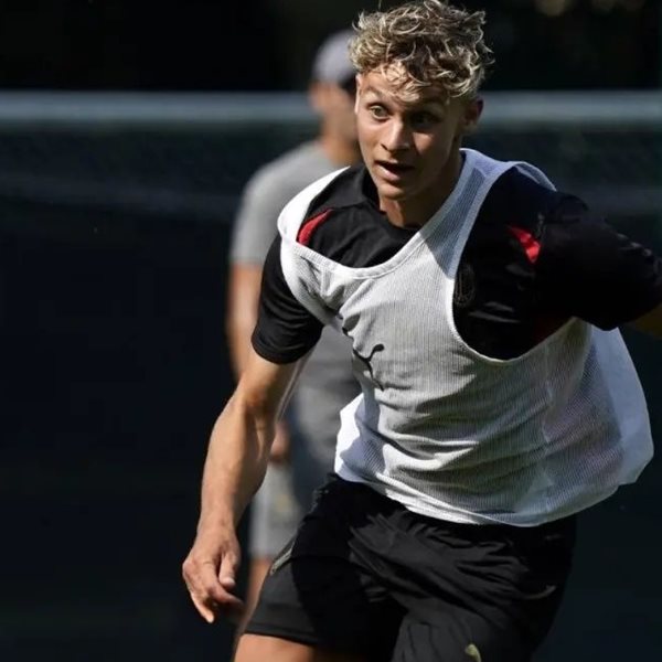 Maximilian Ibrahimović, ο γιος του Zlatan μόλις υπέγραψε το πρώτο του επαγγελματικό συμβόλαιο με τη Μίλαν