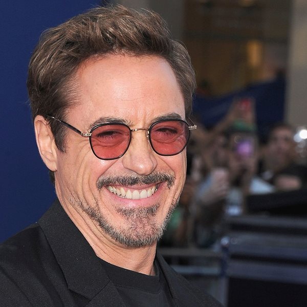 Η μόδα στα γυαλιά του φετινού χειμώνα παντρεύει το μέταλλο με το χρώμα