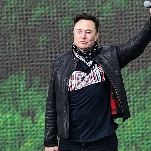 Η ζωή του Elon Musk θα προβληθεί στο BBC