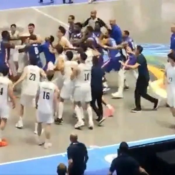 Τρομερό ξύλο στο Αργεντινή-Δομινικανή Δημοκρατία για το FIBA AmeriCup (βίντεο)