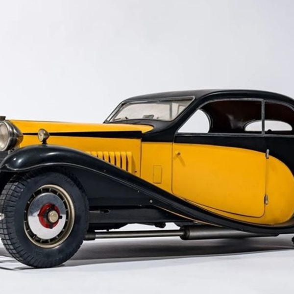 Η κλασική Bugatti Type 50 κοστίζει 1.400 ευρώ