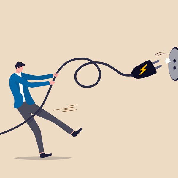 Πόσο ακριβαίνει ο λογαριασμός της ΔΕΗ με τις νέες ανατιμήσεις