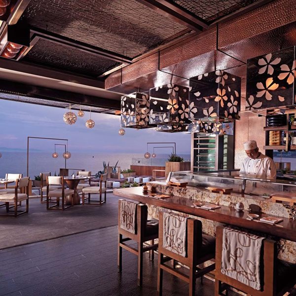 Και φέτος στο Matsuhusa Athens ένα ονειρικό Ρεβεγιόν με θέα τη θάλασσα