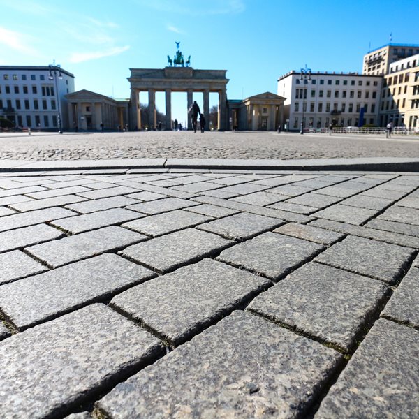 Η Γερμανία οδεύει ολοταχώς προς light lockdown