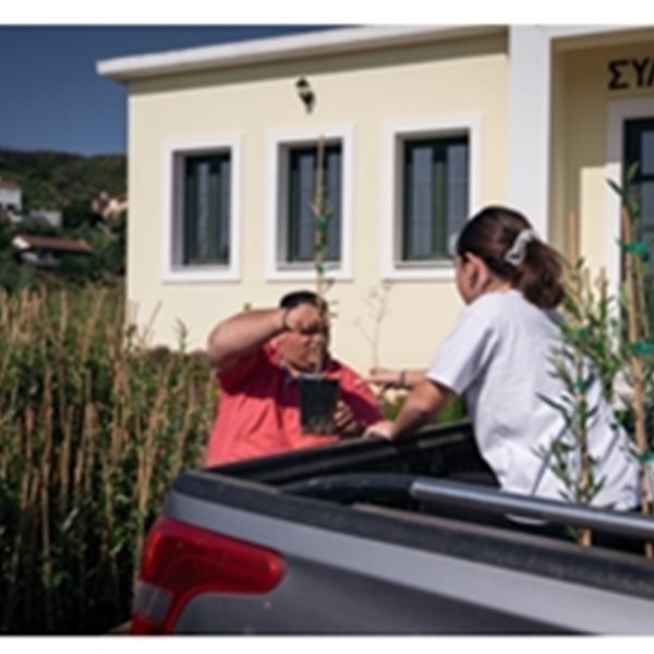 To φυσικό μεταλλικό νερό Βίκος τίμησε και φέτος την Παγκόσμια Ημέρα Γης με την δεντροφύτευση 2.000 καρποφόρων δέντρων σε βόρεια Εύβοια & Μάνη