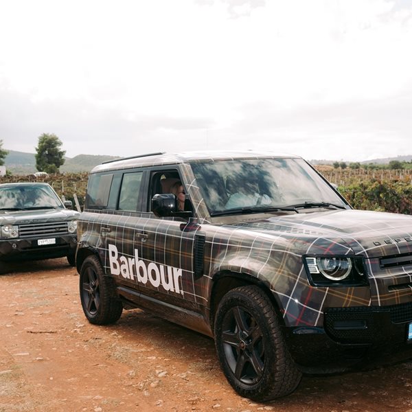 Η Barbour παρουσιάζει τη νέα συλλογή FW 25 μέσα από μια εμπειρία αυθεντικότητας