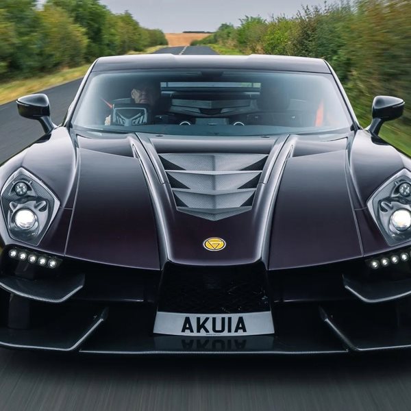 Η υπέροχη Ginetta Akula με κινητήρα V8 600 ίππων και δεν είναι τόσο ακριβή όσο φαίνεται