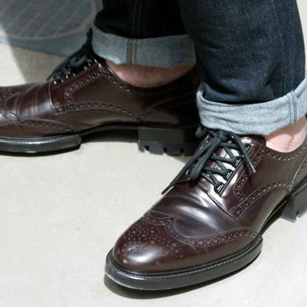 Τα βασικά παπούτσια κάθε αντρικής γκαρνταρόμπας