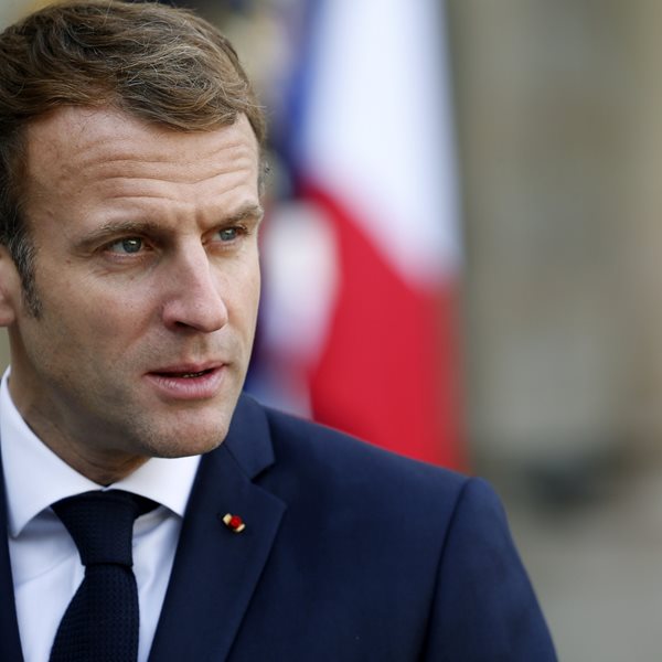 Η πιο σημαντική μάχη του Emmanuel Macron