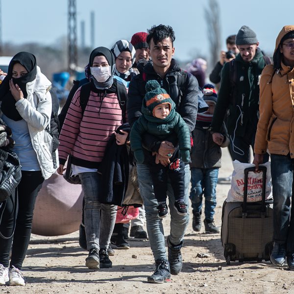 Οι προσφυγικές ροές εν μέσω πανδημίας σε ένα γράφημα