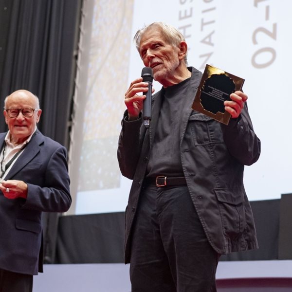 Ο Νίκος Περάκης παρέλαβε τον τιμητικό Χρυσό Αλέξανδρο του 64ου ΦΚΘ