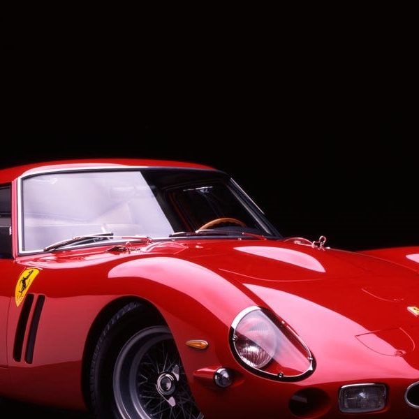 Δισεκατομμυριούχος ξέχασε ότι είχε Ferrari για 10 χρόνια και το έμαθε από το τηλέφωνο