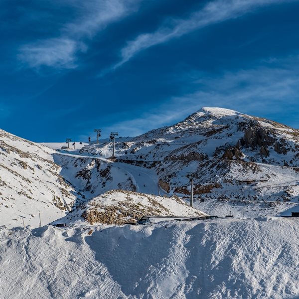 Παρνασσός: Τι συμβαίνει με το χιονοδρομικό κέντρο