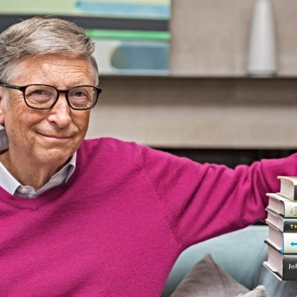Τα summer reads του 2020 από τον Bill Gates
