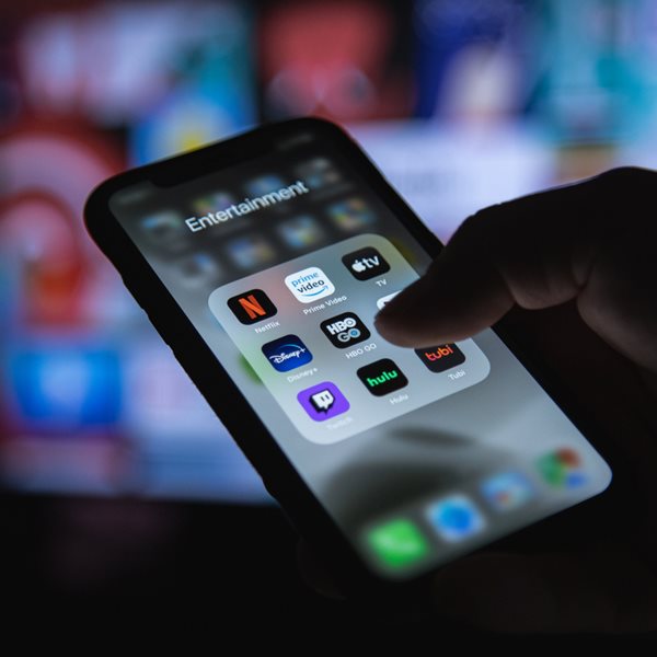 Πώς Apple TV+ και Disney+ επηρέασαν την πορεία του Netflix