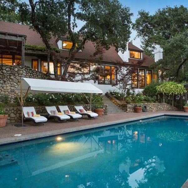 Μια ματιά στο εντυπωσιακό σπίτι του Robert Redford