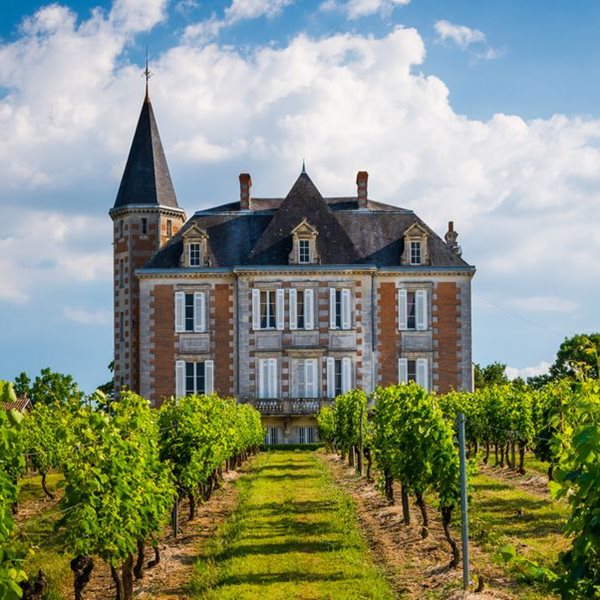 Ένα ταξίδι στους αμπελώνες του Μπορντό είναι το τέλειο φθινοπωρινό δώρο στον εαυτό σου