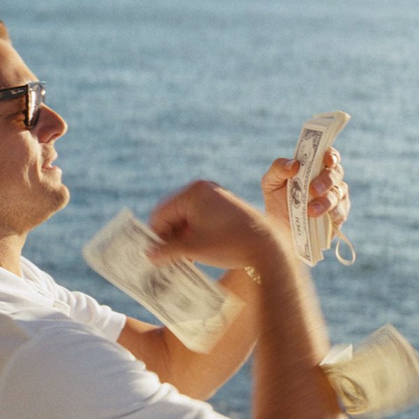 Το χειρότερο λάθος που κάνεις με τα χρήματα σύμφωνα με το Harvard