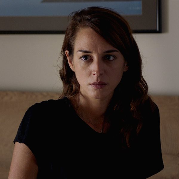 Η Βίκυ Παπαδοπούλου δεν καταλαβαίνει γιατί σοκάρει το μπινελίκι