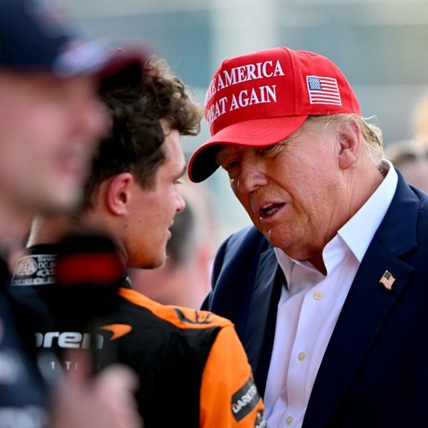 Συνειδητοποιεί κανείς τι τρέλες είπε (πάλι) ο Donald Trump;