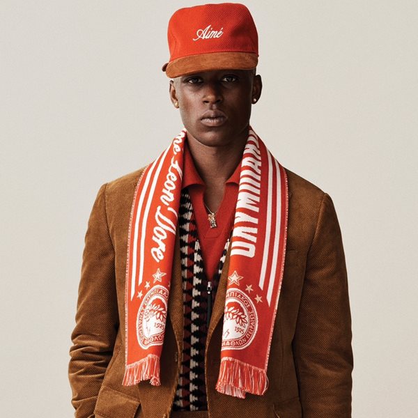 Η νέα στυλιστική συνεργασία του Ολυμπιακού με διάσημο οίκο μόδας-Ξετρέλανε μέχρι και τον Εβάν Φουρνιέ