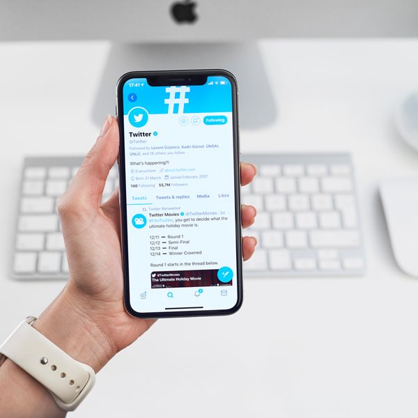 Με το νέο, συνδρομητικό Twitter Blue μπορείς να 'ξεγράφεις' tweets