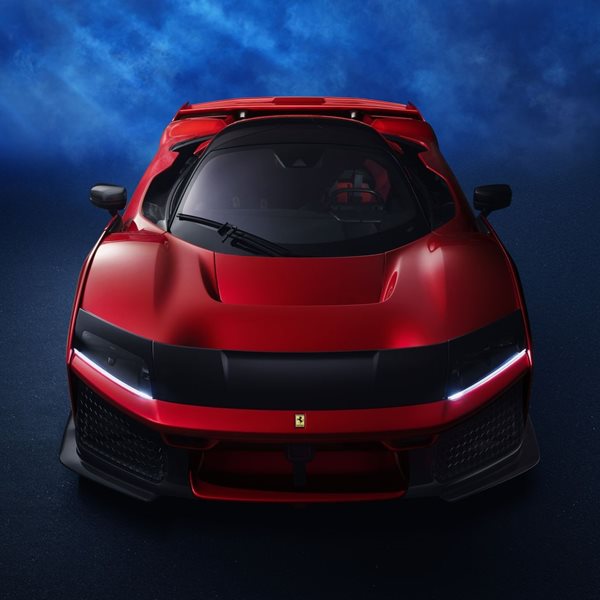 Γιατί ξεπουλάνε τα πανάκριβα hypercars και το εντυπωσιακό sold out της Ferrari