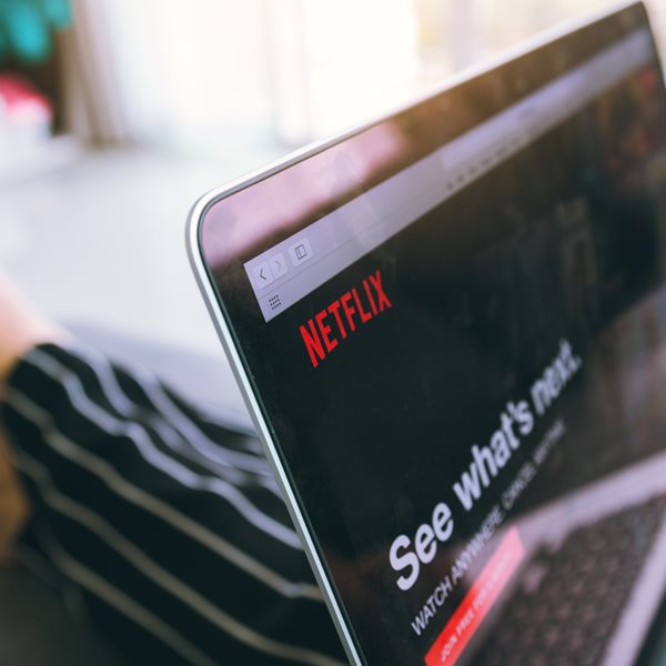 Η κανονικότητα πλησιάζει, το Netflix χάνει νέους χρήστες
