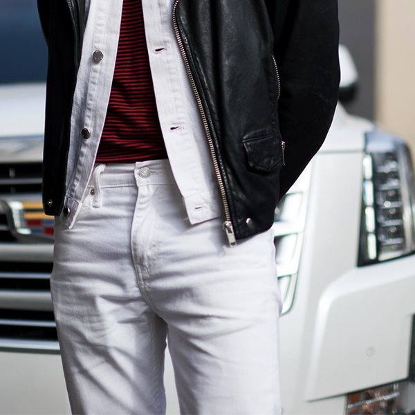 Λευκό τζην παντελόνι, η καλοκαιρινή επιλογή