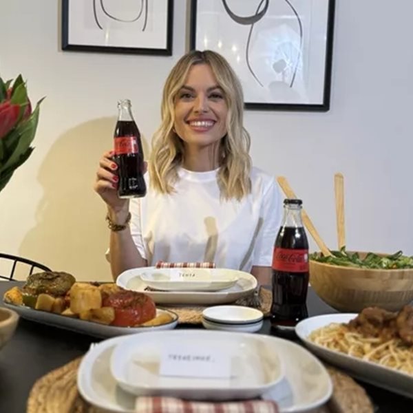 Όταν η Τόνια Κούμπα ετοιμάζει το απόλυτο κυριακάτικο τραπέζι!