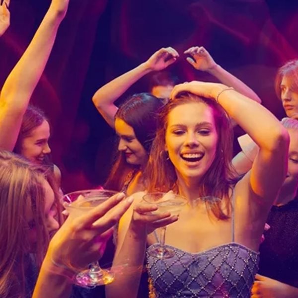 Nights out contest: Κέρδισε πρόσκληση για τo Best After Office Event x Schweppes-το hot party στο Rock N Roll στο Κολωνάκι