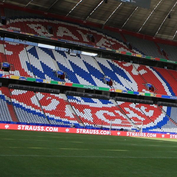 Champions League: Τρομέρο ρεκόρ από τη Μπάγερν, 9-2 τη Ντιναμό Ζάγκρεμπ (video)