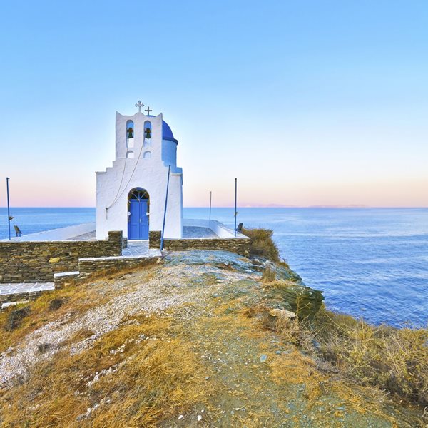 Ένα ελληνικό νησί ανάμεσα στους πιο ονειρικούς προορισμούς του κόσμου