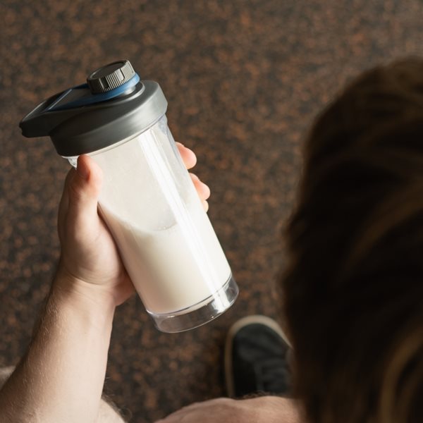 Με τι δεν πρέπει να συνδυάζεις την κρεατίνη σου