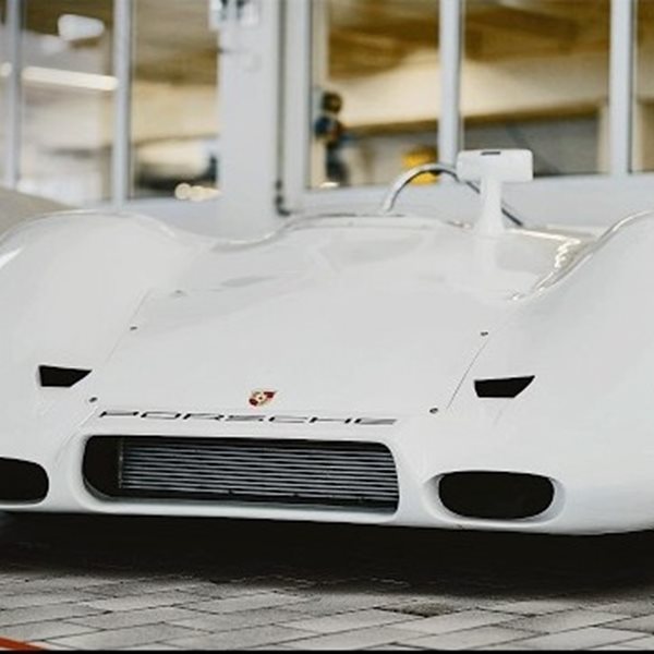 Τα πιο σημαντικά αγωνιστικά μοντέλα της Porsche σε ένα βίντεο