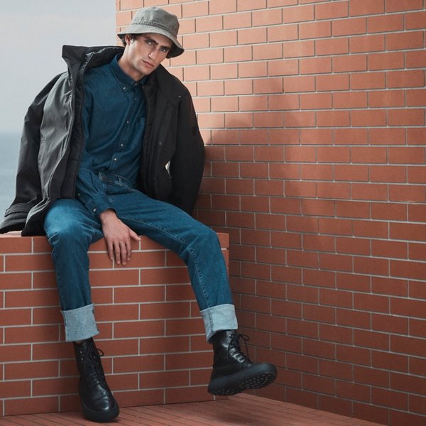 Κομψότητα με ένα σύγχρονο twist στη νέα καμπάνια της The Bostonians