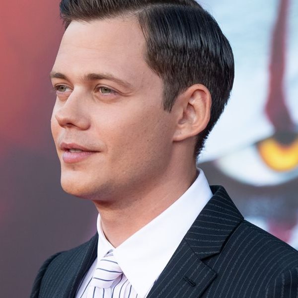 Πώς να φορέσεις το ριγέ κοστούμι