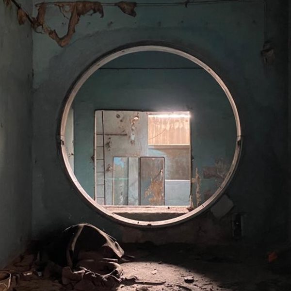 Το 'Φαινόμενο της Πεταλούδας' στο ομώνυμο ιστορικό εργοστάσιο της Κλωστοϋφαντουργίας Μουζάκη