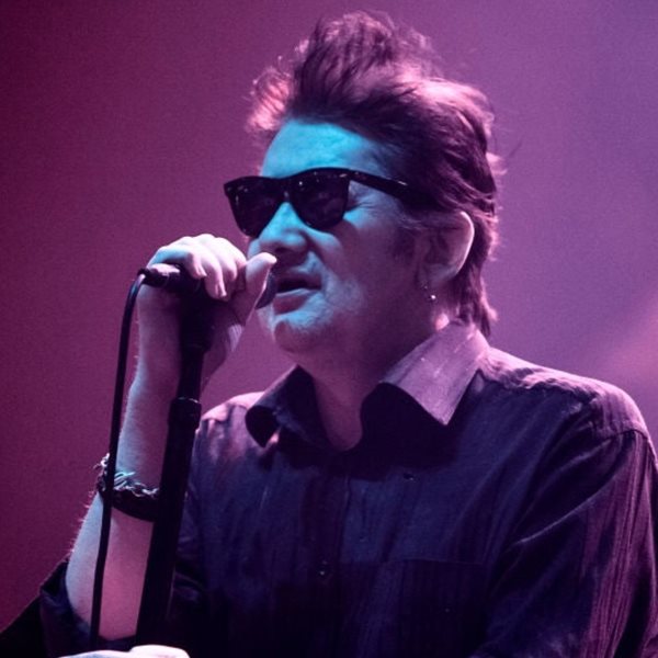Ο Shane MacGowan των Pogues έγραψε το πιο θλιμμένο χριστουγεννιάτικο τραγούδι
